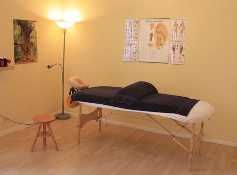 Behandlungsliege